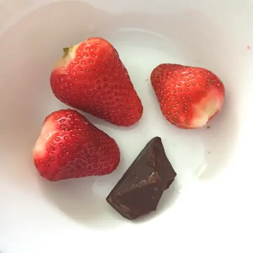 jagode i čokolada