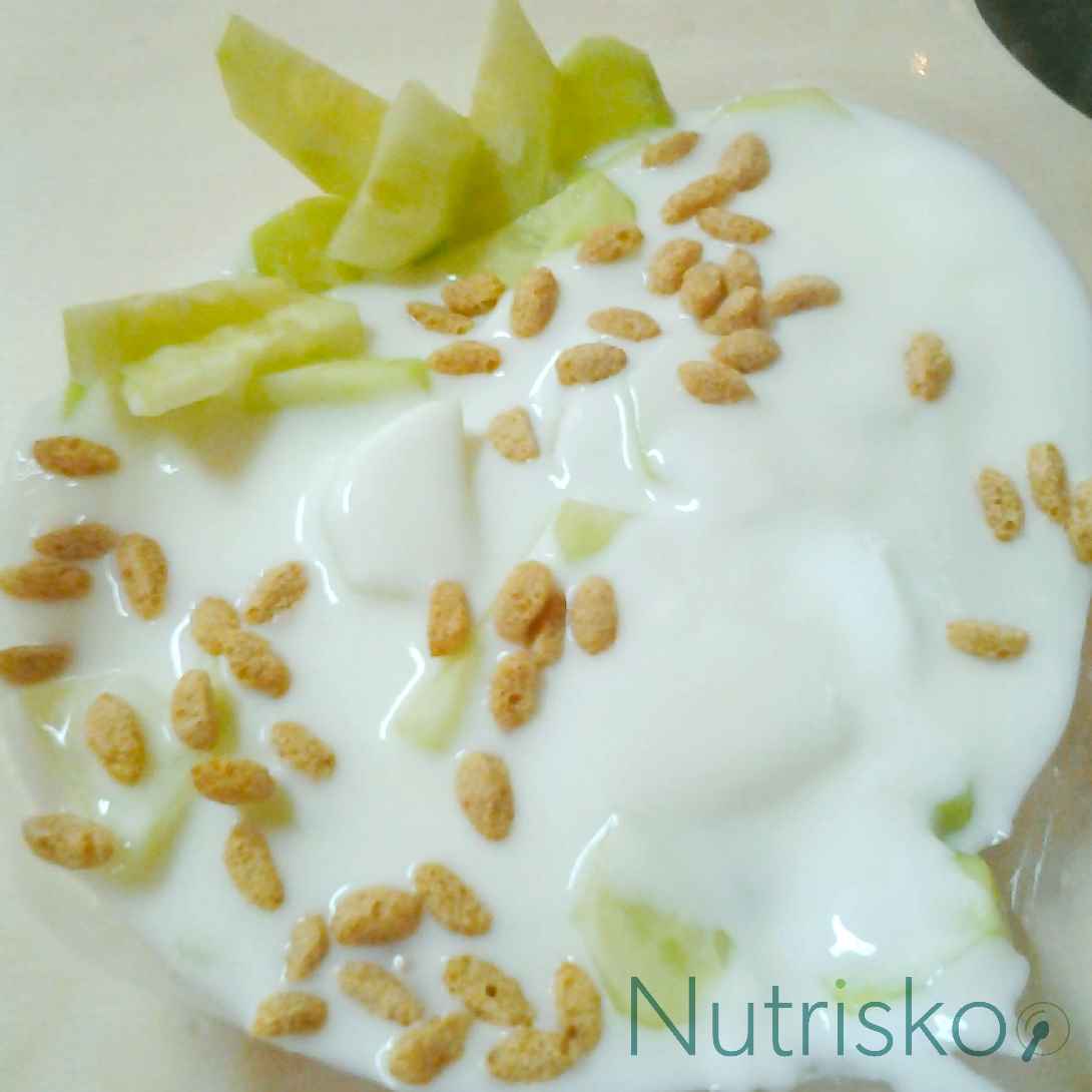 jogurt i krastavci salata